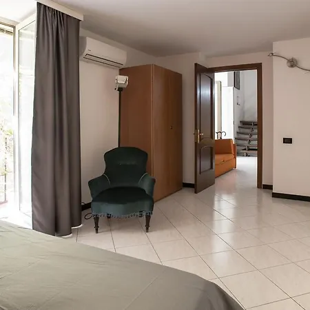 Casa Ferrasio Apartment *